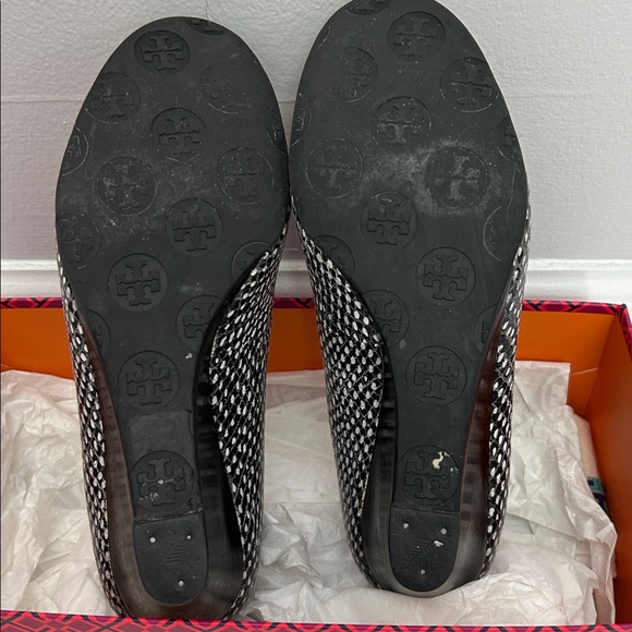 Tory Burch Snakeskin Black and White Wedges - Picture 7 of 10